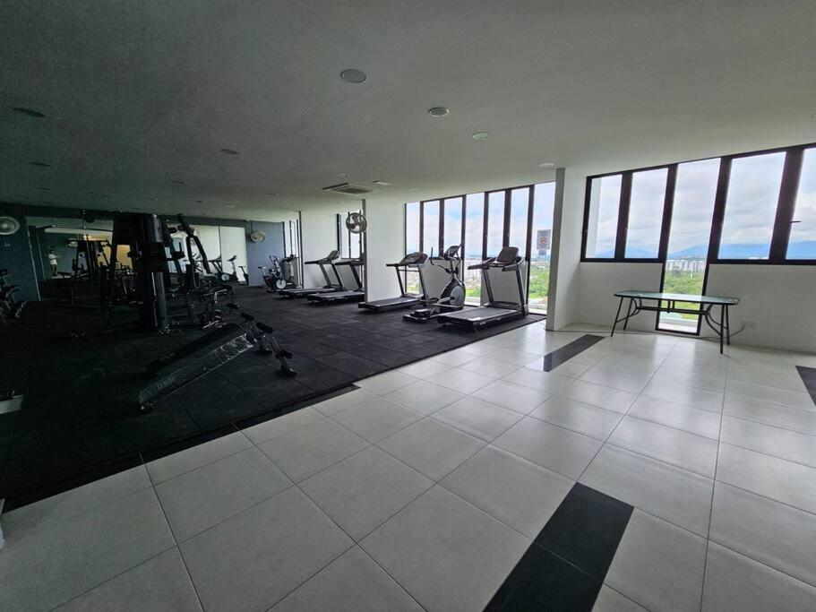 Apartment Lovely Podium Cityview 3bedroom With Pool A1 *